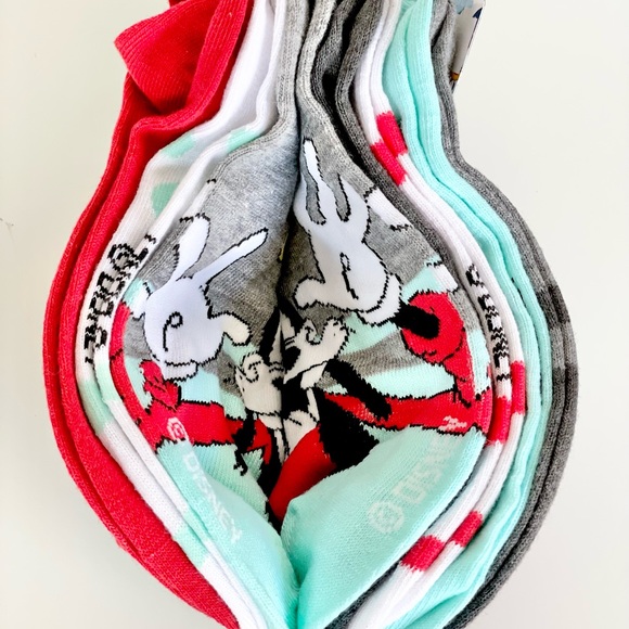 🆕New with tags DISNEY’S Mickey and Friends Days of the Week socks 7pair pack - Picture 2 of 8